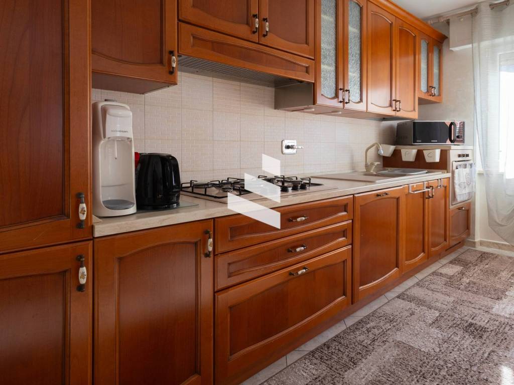 Appartamento a Pomezia in Via Ovidio - Foto 4