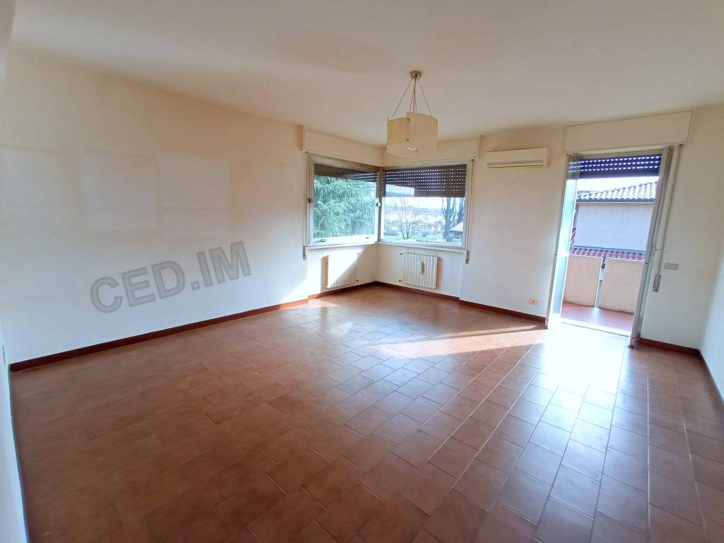 Appartamento a Lainate in Via Francesco Caracciolo - Foto 3