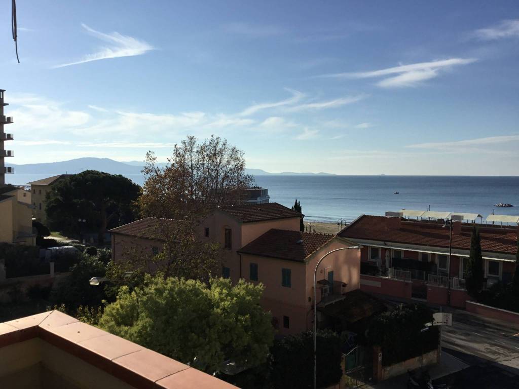 Appartamento a Follonica in Via Fratti - Foto 4