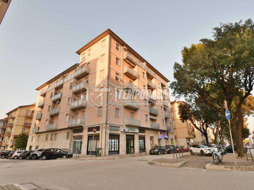 Appartamento a Ascoli piceno in Via Napoli - Foto 5