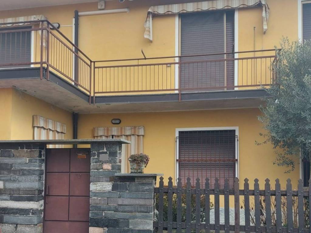 Villa a Castano primo in Via San Fedele - Foto 2