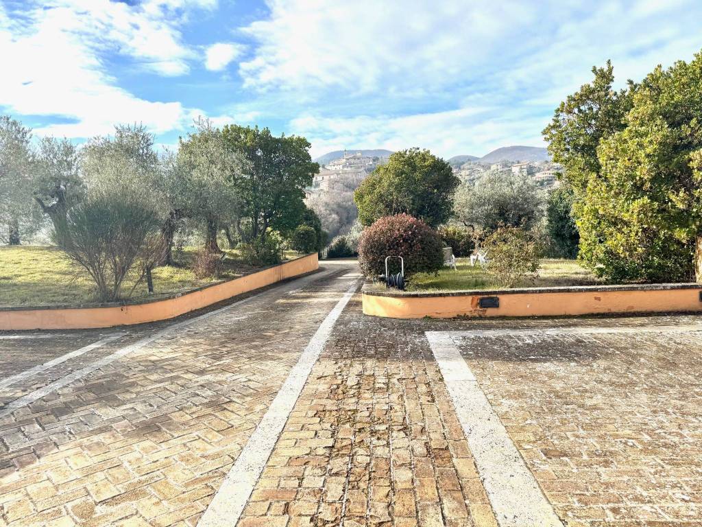 Villa a Giano dell'umbria in Strada Provinciale di Giano - Foto 3