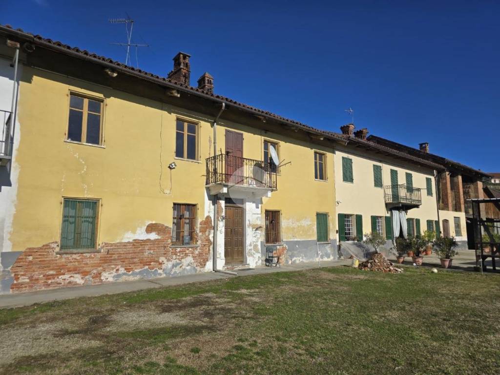 Casa indipendente a San damiano d'asti in Frazione San Giulio, 137 - Foto 3