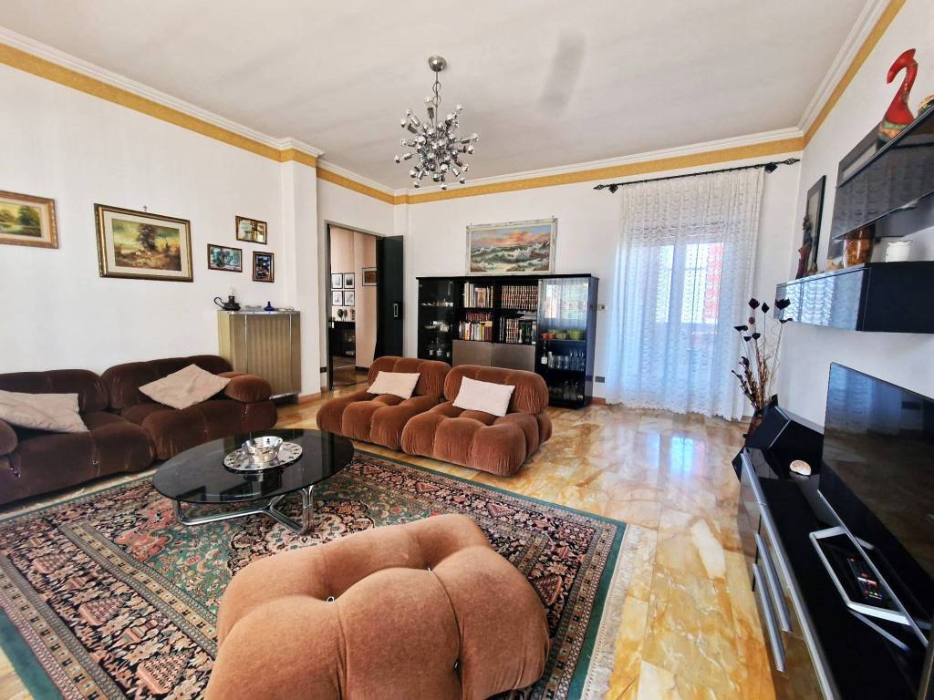 Villa a Collegno in Via Villa Cristina, 8 - Foto 5