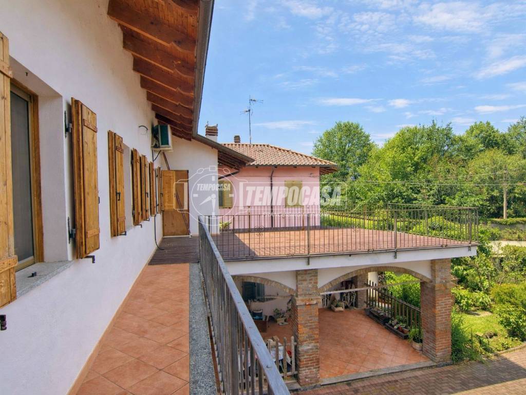Casa indipendente a Albano vercellese in Via Camillo Benso di Cavour, 7 - Foto 4