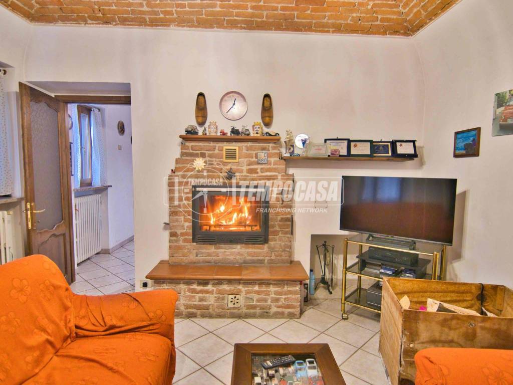 Casa indipendente a Albano vercellese in Via Camillo Benso di Cavour, 7 - Foto 5