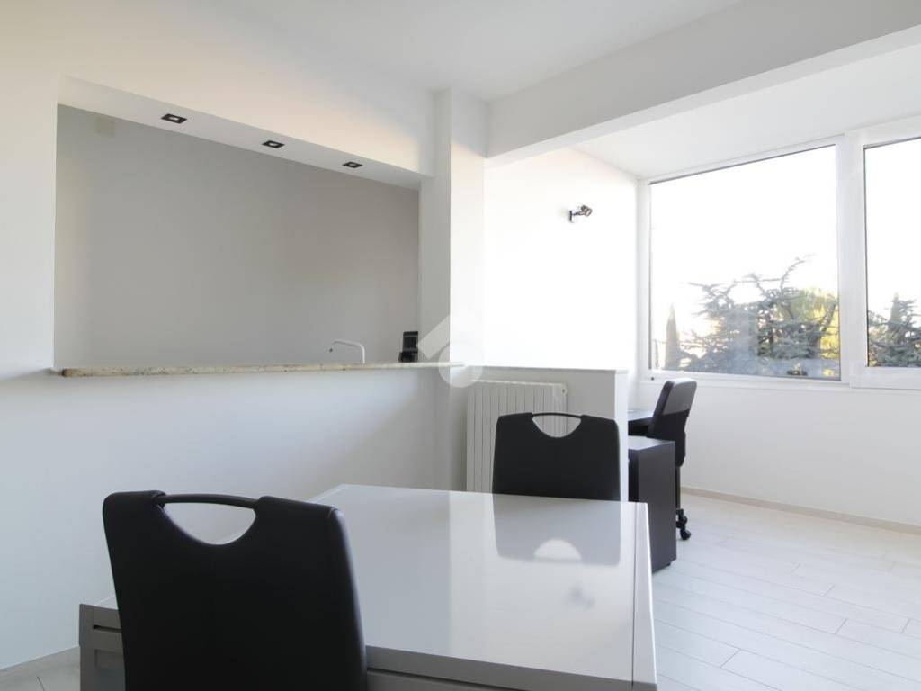 Appartamento a Grottammare in Via Carlo Alberto Dalla Chiesa, 87 - Foto 2