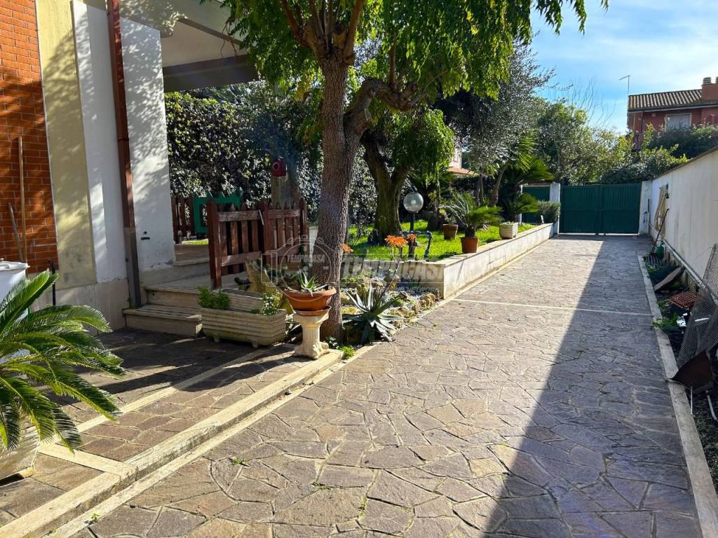 Villa a Fiumicino in Via Marina di Sorso - Foto 2