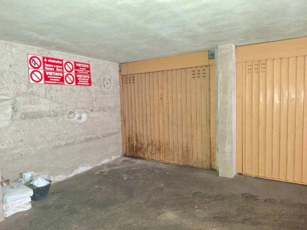 Box / garage a Saint-vincent in Via Trento, 24 - Foto 3