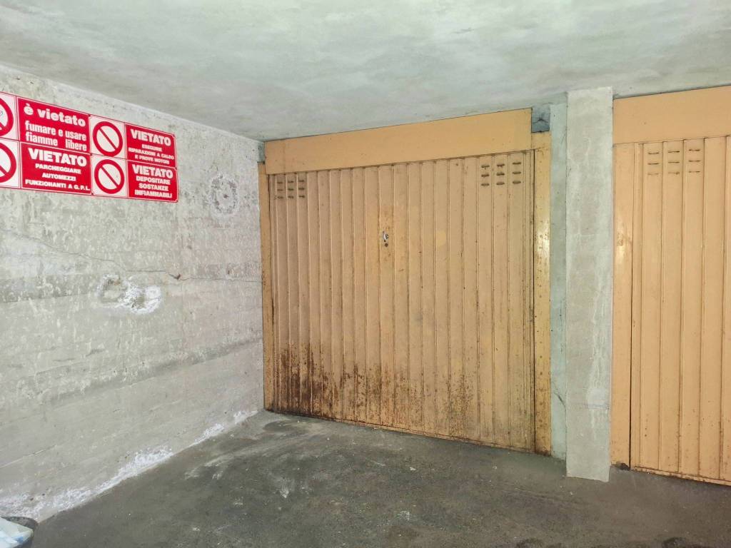 Box / garage a Saint-vincent in Via Trento, 24 - Foto 5