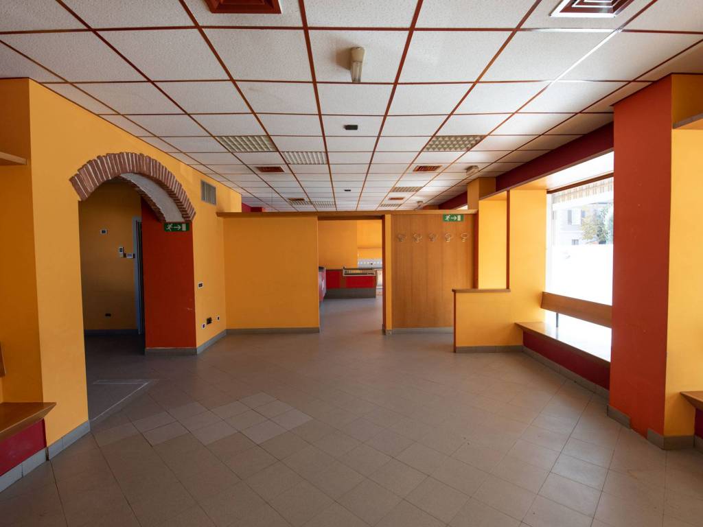 Immobile a Domodossola in Piazza Caduti II Risorgimento - Foto 4