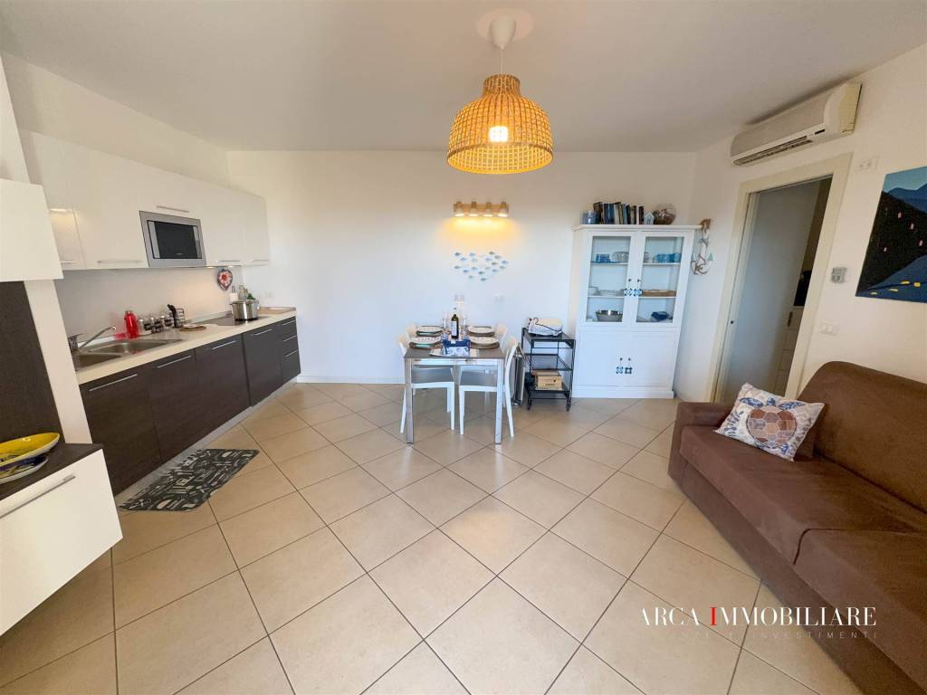 Appartamento a Caorle in Viale Delle Tortore, 8 - Foto 2