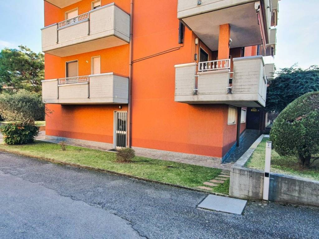 Appartamento a Busto arsizio in Via Baraggioli, 15 - Foto 4