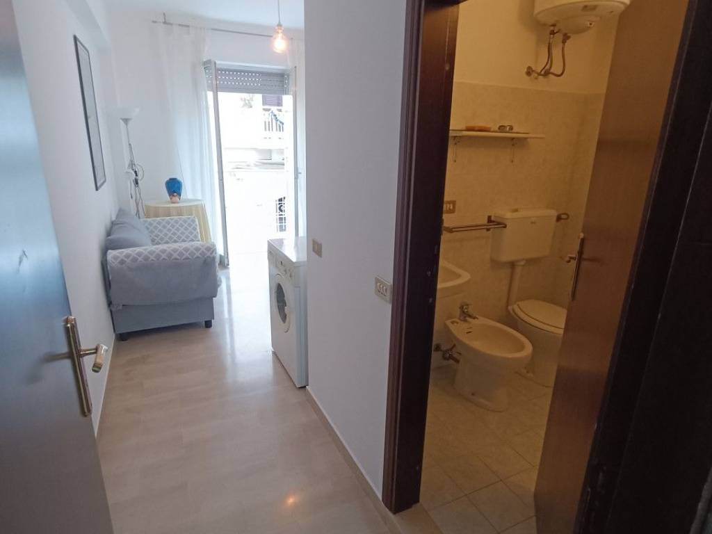 Appartamento a Andria in Via Duca degli Abruzzi - Foto 2