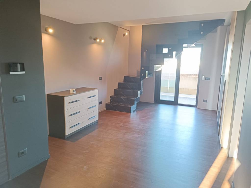 Attico / mansarda a Andria - Foto 3