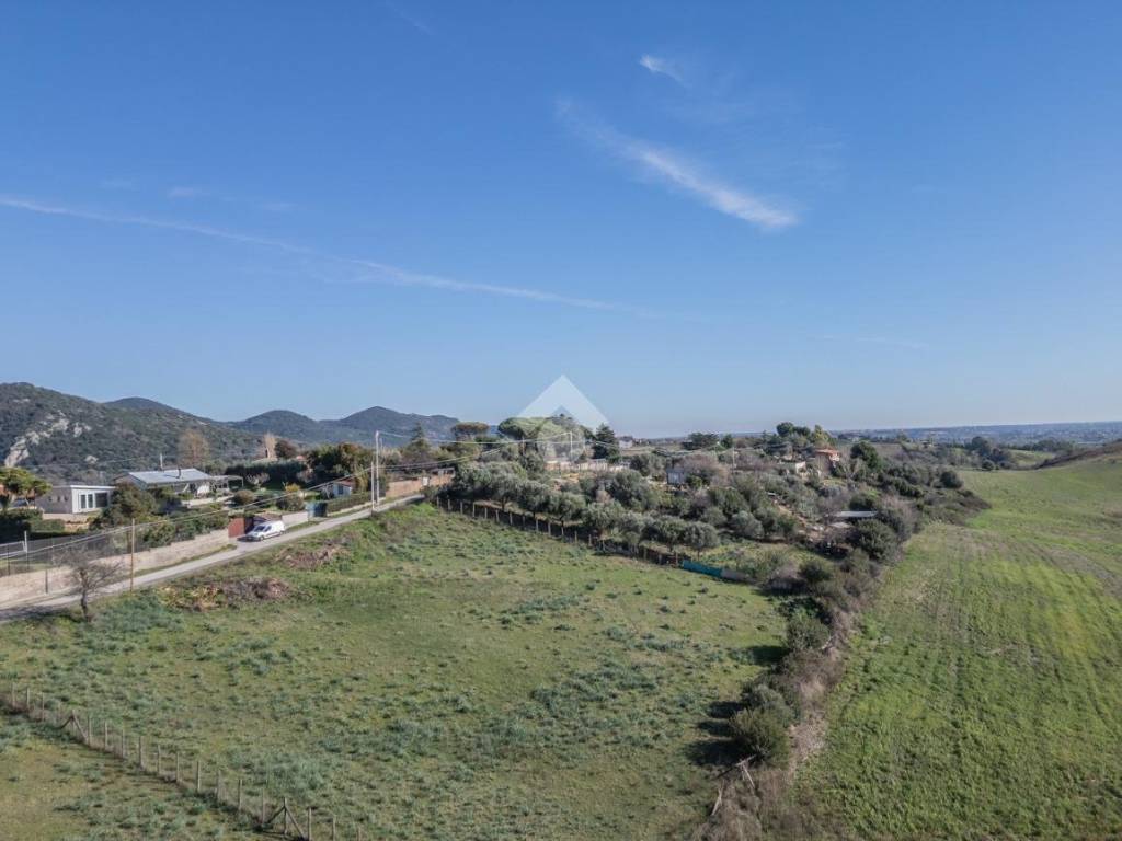 Terreno a Cerveteri in Via di Monte Bello - Foto 2