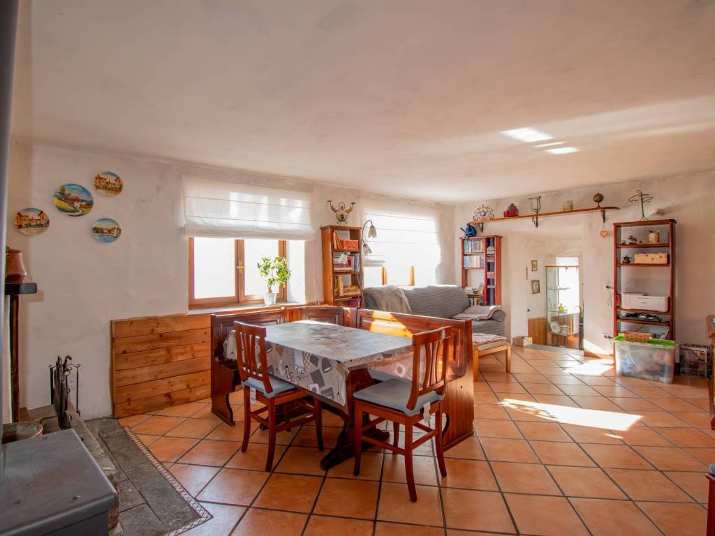 Rustico / casale a Cino in Via Giuseppe Garibaldi - Foto 4