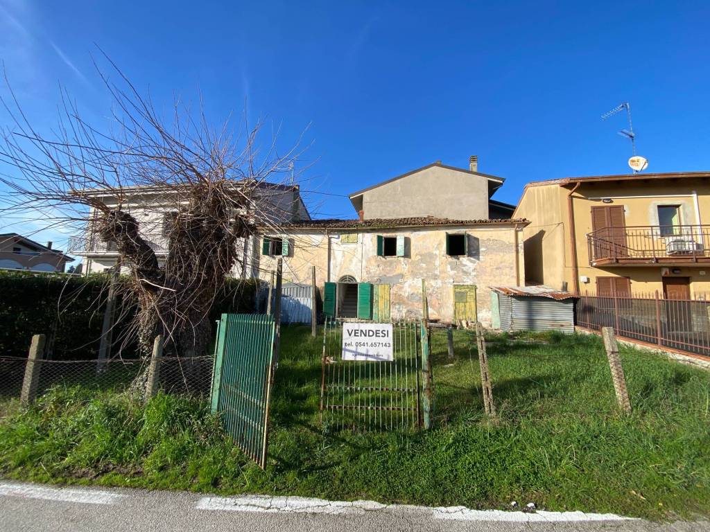 Casa indipendente a Rimini in Via Lagone, 30 - Foto 2