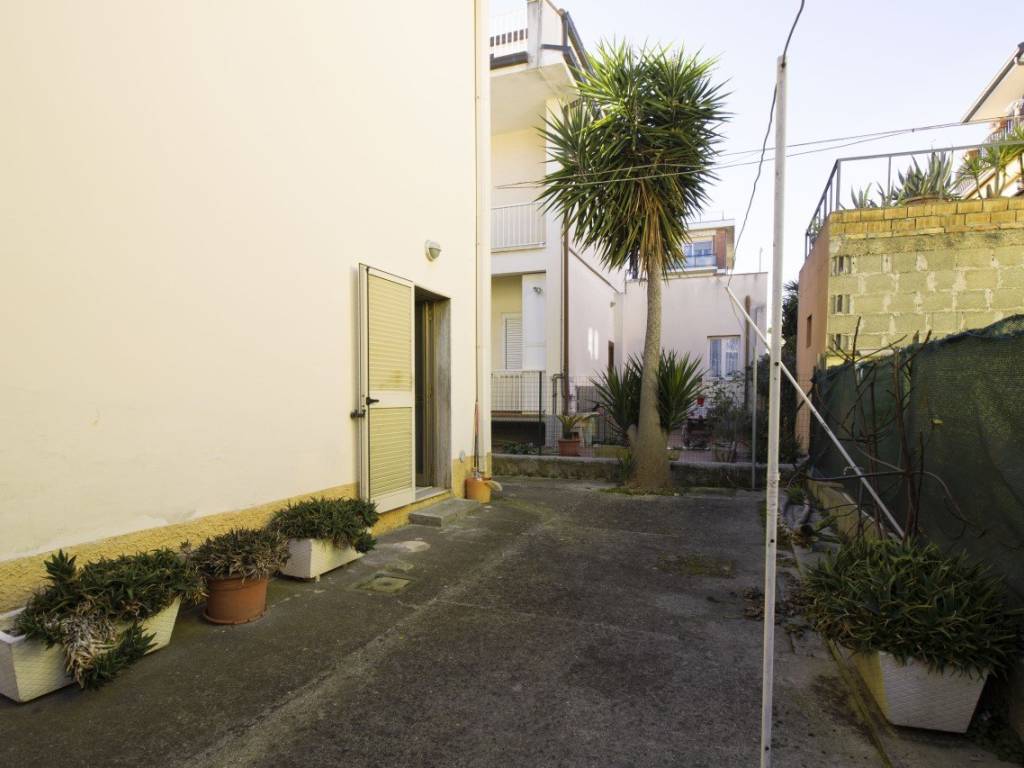 Appartamento a Alba adriatica in VIA GARIBALDI, 61 - Foto 4