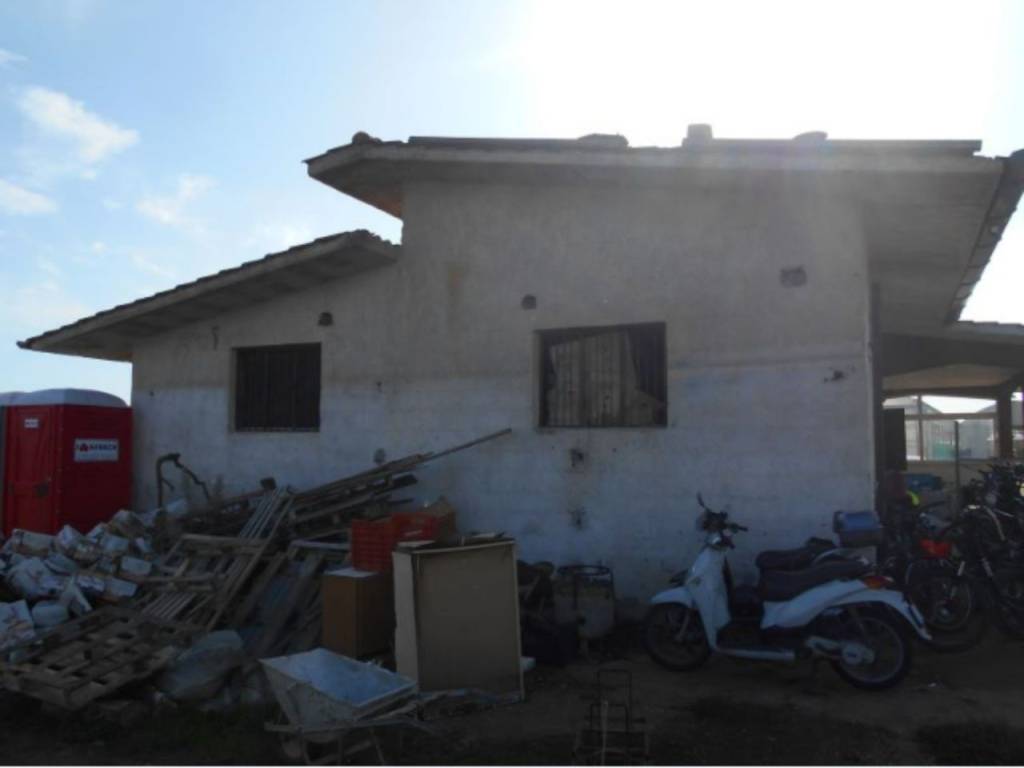 Villa a Fondi in Località Moi e Fosso Calabrese - Foto 2