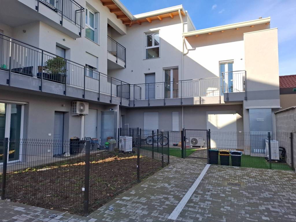 Appartamento a Seveso in Via Pasubio, 7 - Foto 3