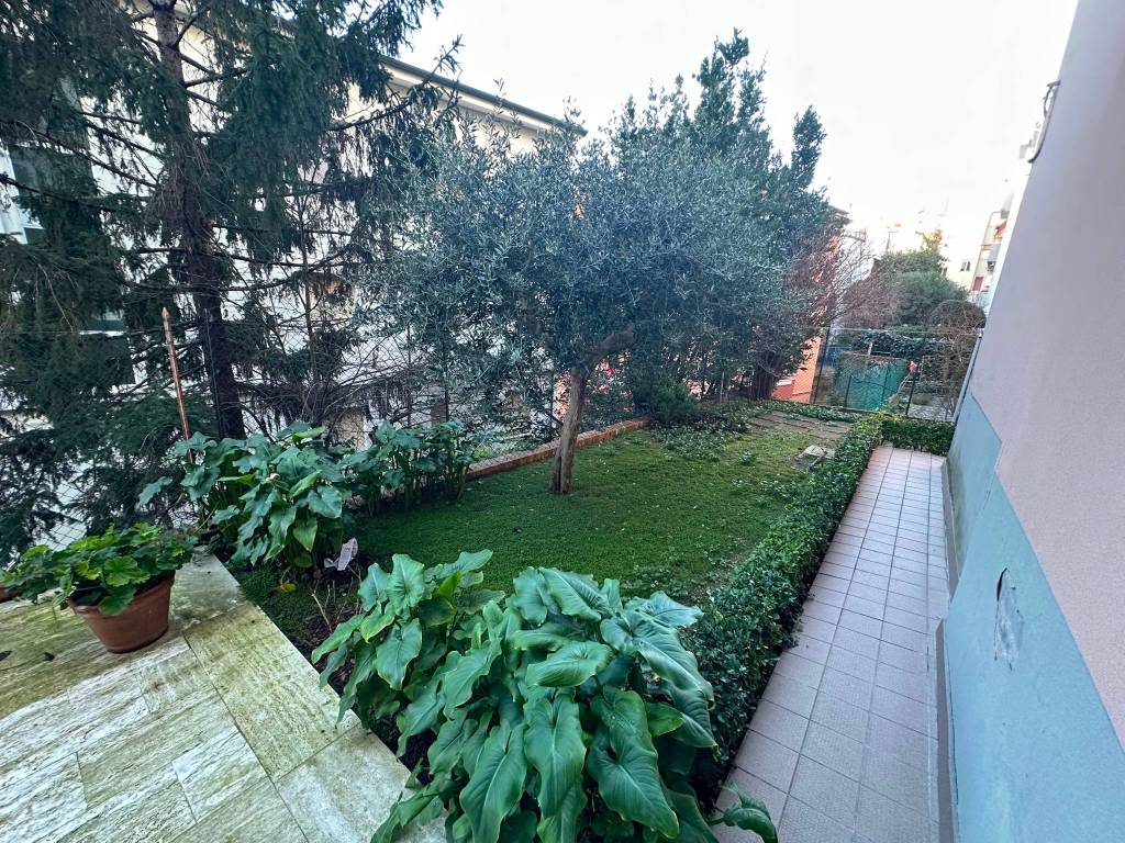 Appartamento a Ancona in Via Tagliamento - Foto 2
