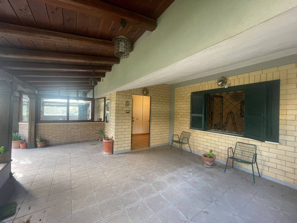 Villa a Anguillara sabazia in Via Colle Biadaro - Foto 2