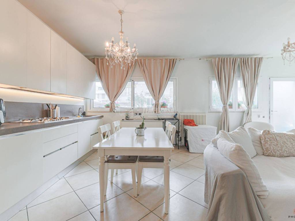 Appartamento a Riccione in Viale Agrigento - Foto 2