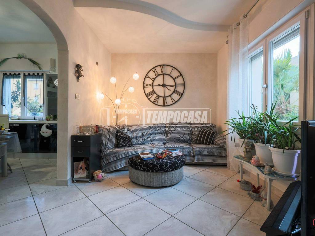 Appartamento a Massa lombarda in Via Dini e Salvalai - Foto 2