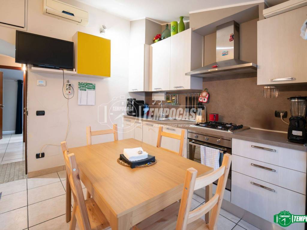 Appartamento a Nova milanese in Via Dante 10 - Foto 4