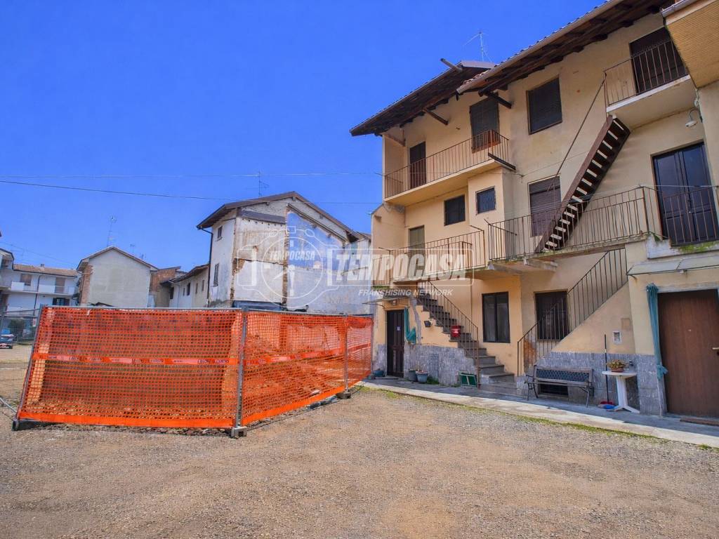 Appartamento a Romentino in Vicolo Dante Alighieri - Foto 2