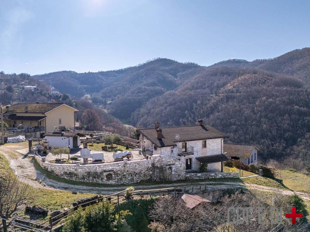 Rustico / casale a Rieti in Via Ville - Foto 4