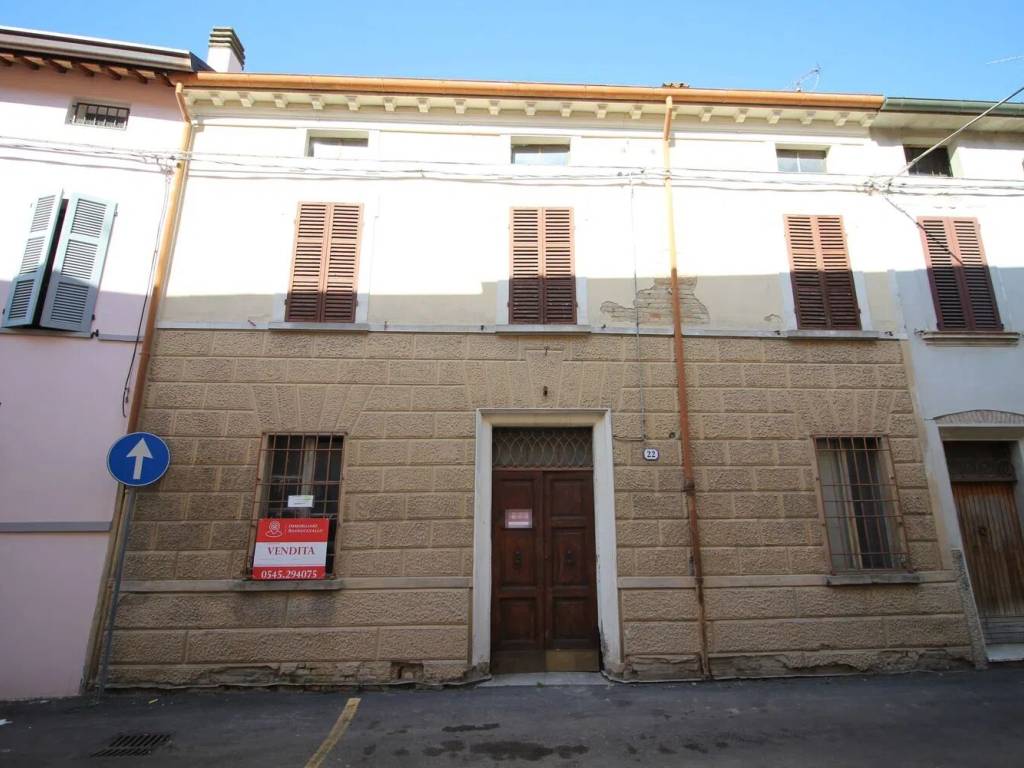 Palazzo / stabile a Bagnacavallo in Via Guglielmo Oberdan, 22 - Foto 4