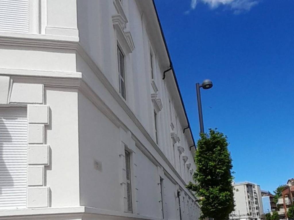 Palazzo / stabile a Mariano comense in Via Giacomo Matteotti, 10 - Foto 4