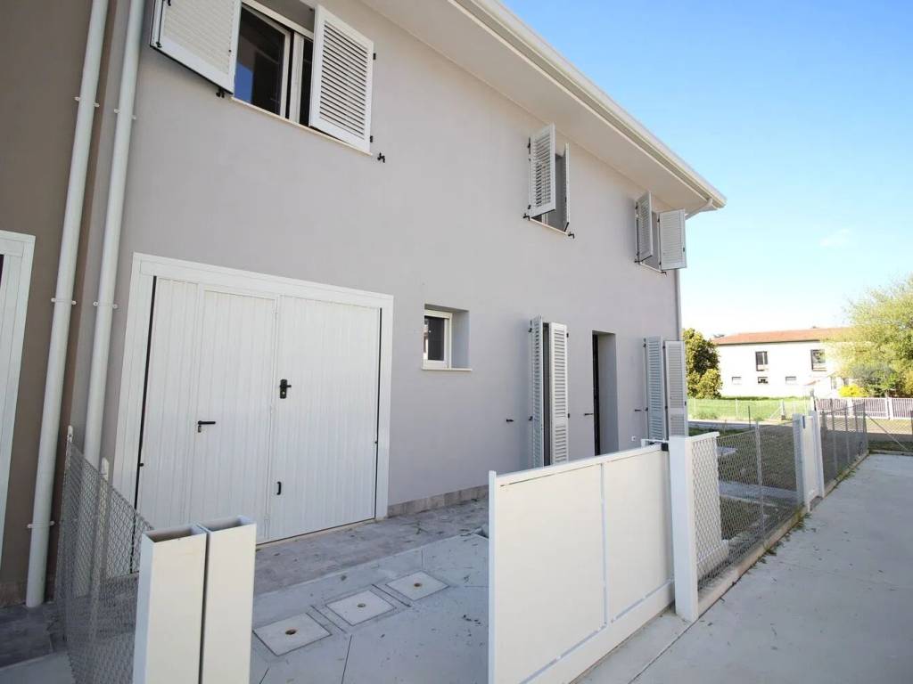 Villa a Sant'agata sul santerno in Via Giovanni Paolo Ii' No Number - Foto 2