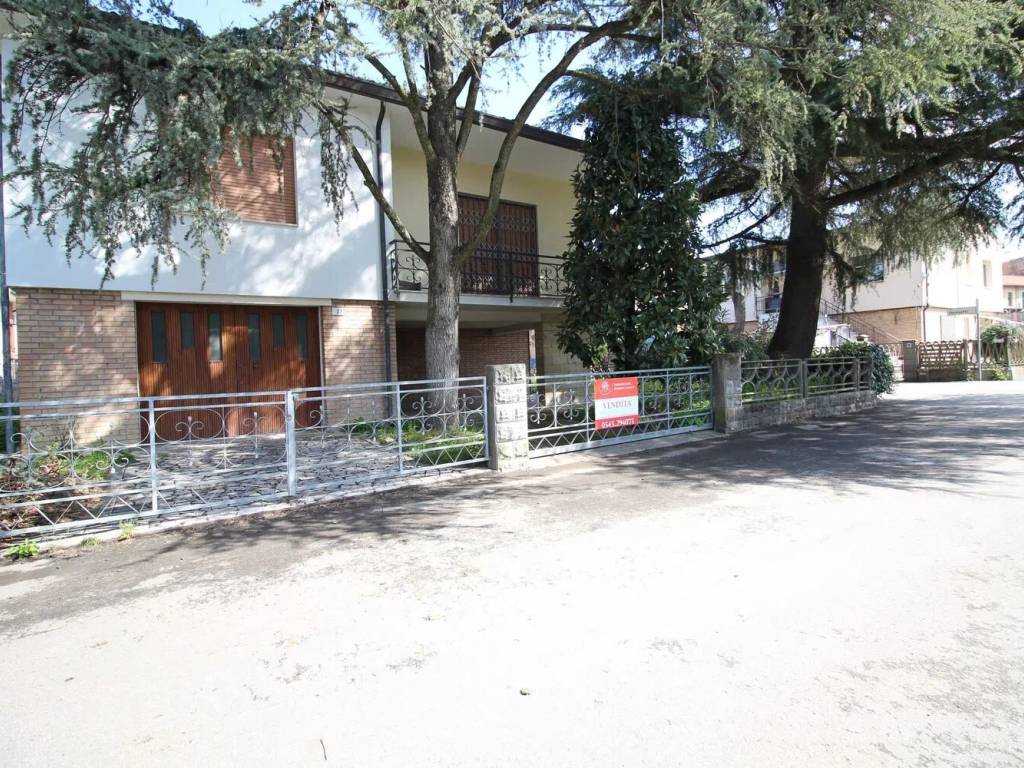 Villa a Bagnacavallo in Via G. Donizetti, 10 - Foto 3