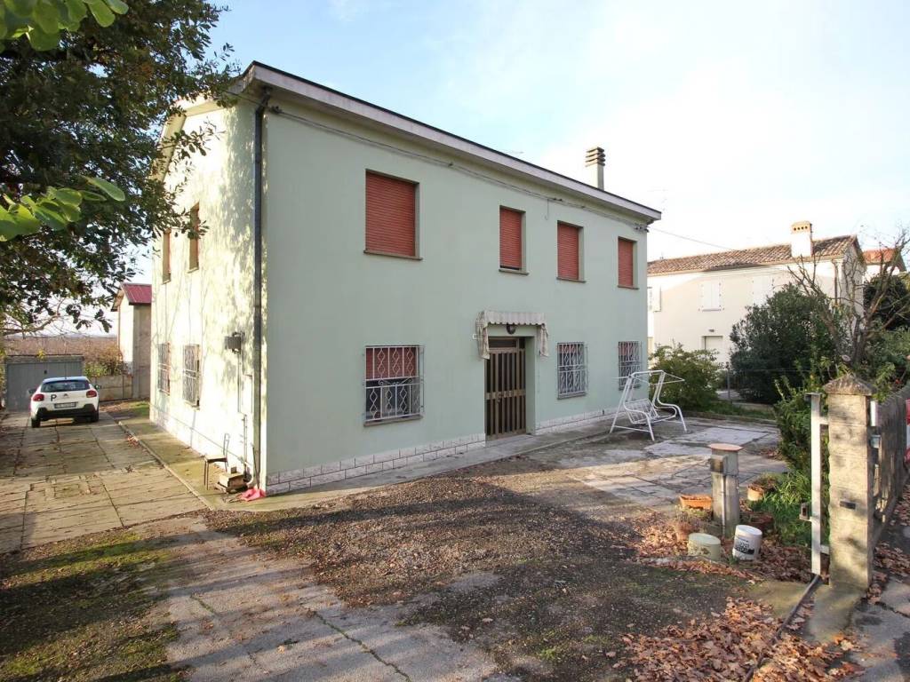Villa a Bagnacavallo in Via Sinistra Canale Inferiore, 89 - Foto 3