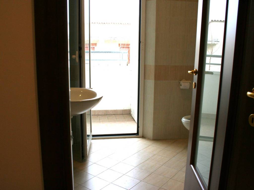 Appartamento a Falconara marittima in Via della Tecnica - Foto 5