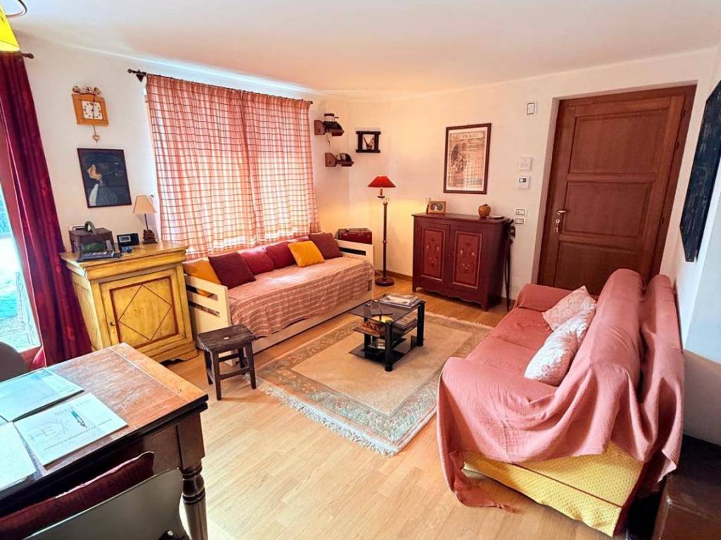 Appartamento a Cogne in Località Montroz - Foto 4