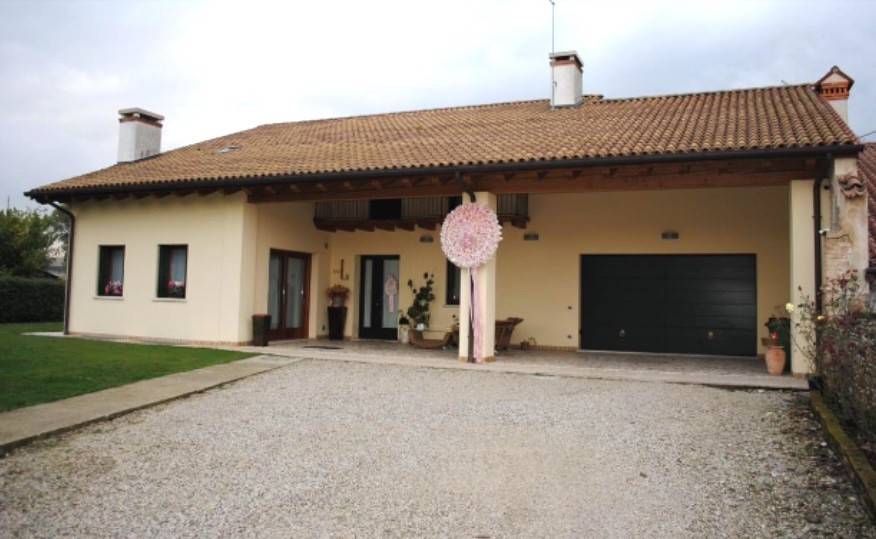 Villa a Rossano veneto in Via Ca' Vico, 6 - Foto 3