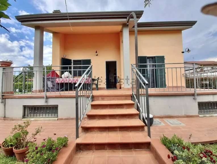 Villa a Sarzana - Foto 2