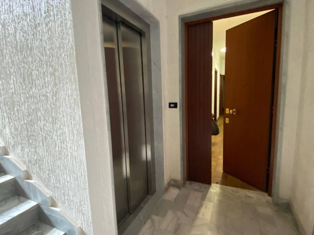 Appartamento a Brindisi in Via Provinciale Per San Vito, 175 - Foto 2
