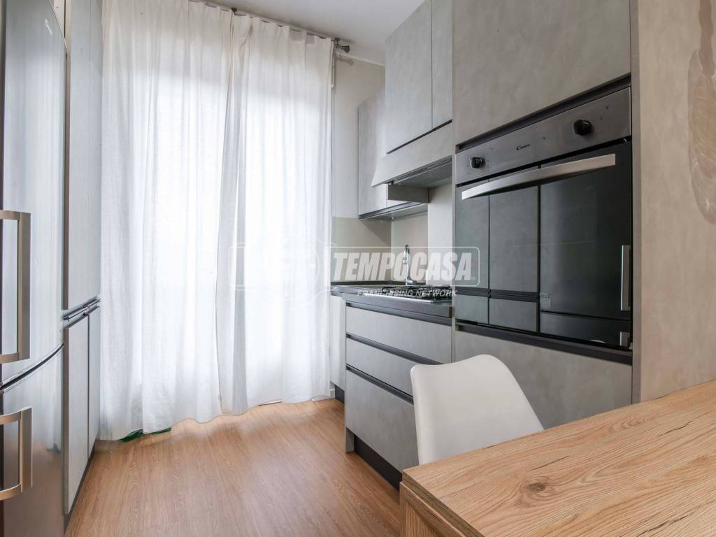 Appartamento a Paderno dugnano in Via Treves - Foto 2