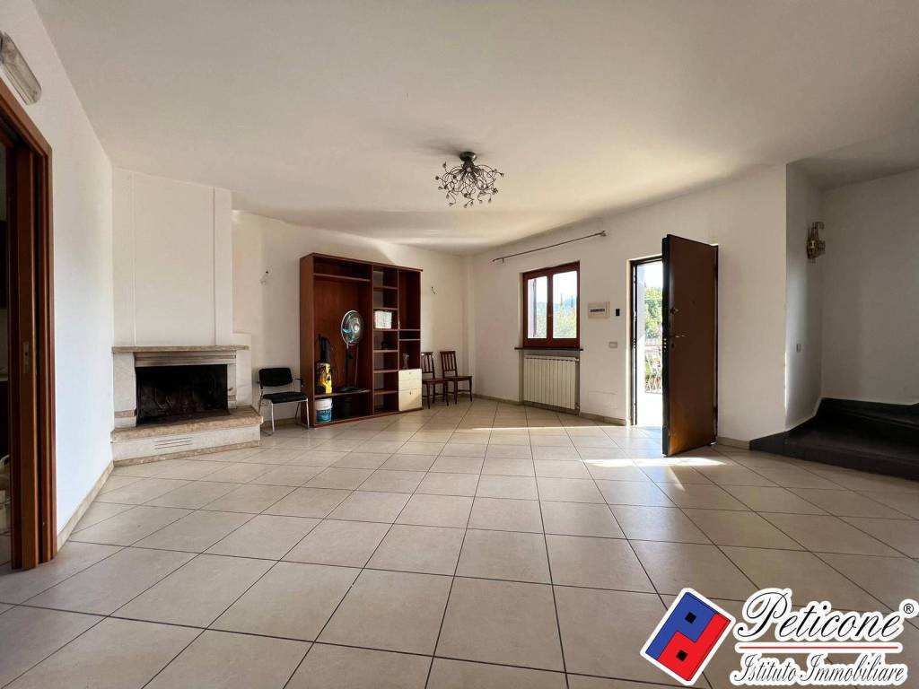 Villa a Fondi in Via Aldo Moro - Foto 5