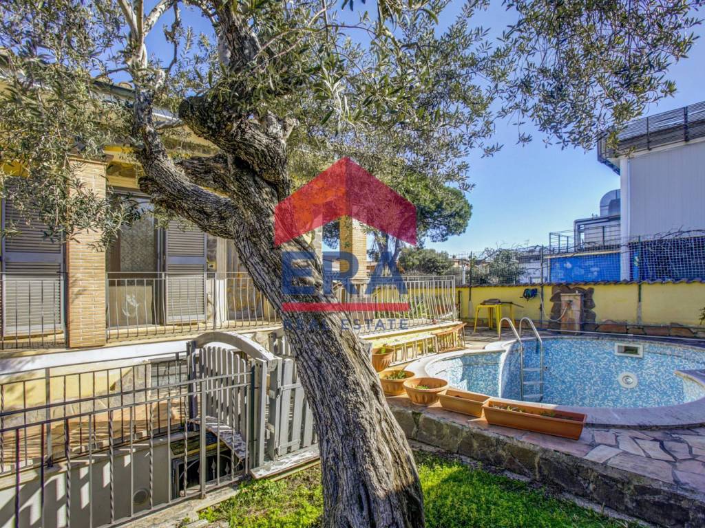 Villa a Ardea in Via di Pratica di Mare, 62 - Foto 3