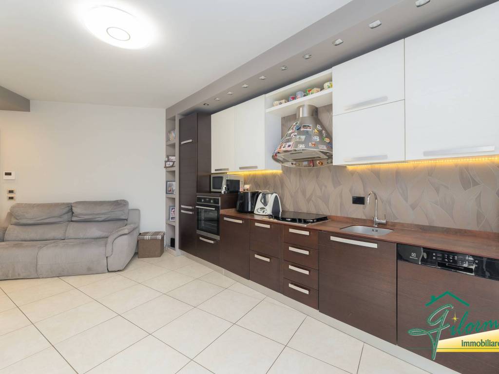 Appartamento a Moncalieri in Strada Carignano - Foto 3