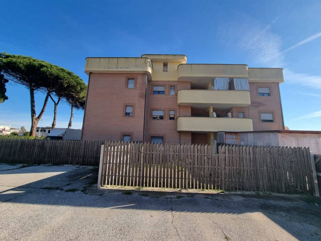 Appartamento a Nettuno in Via Lago Maggiore - Foto 2