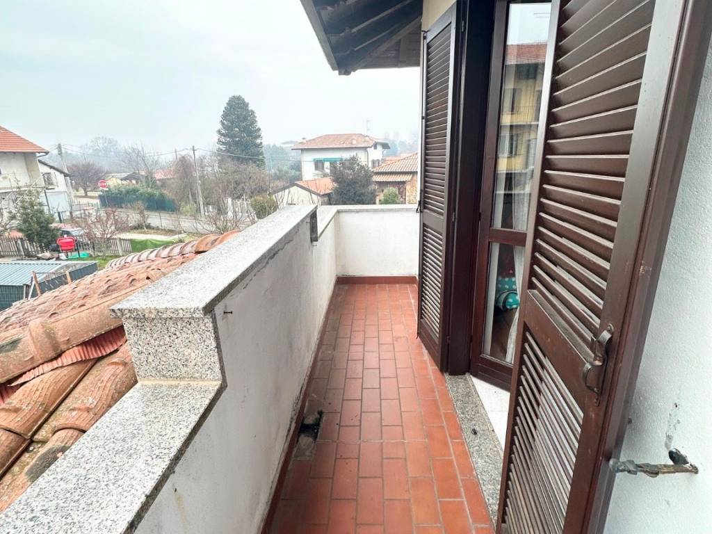 Villa a Borgo ticino in Via Leonardo da Vinci - Foto 4