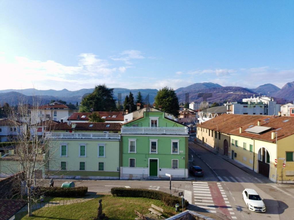 Attico / mansarda a Schio in Via San Giovanni Bosco - Foto 3