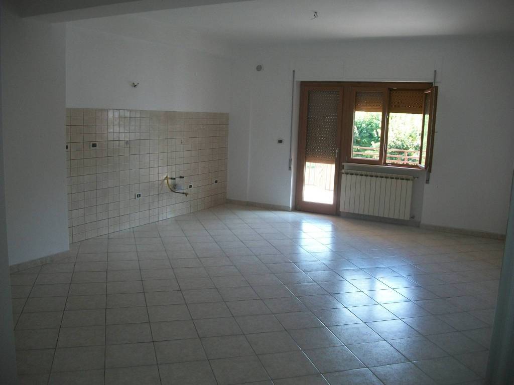 Appartamento a Lanciano in Via Carlo Mozzagrugno - Foto 2